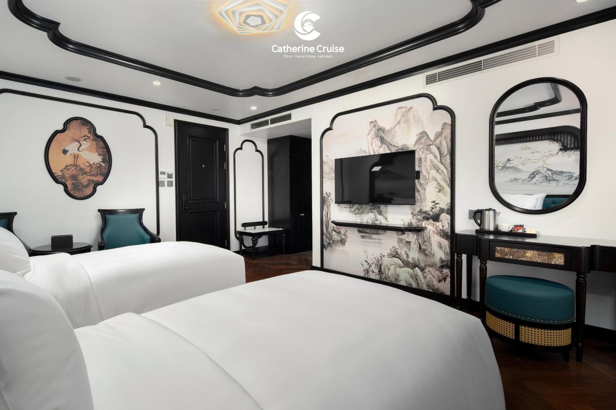 Catherine Cruises Ha Long Bay Exteriör bild