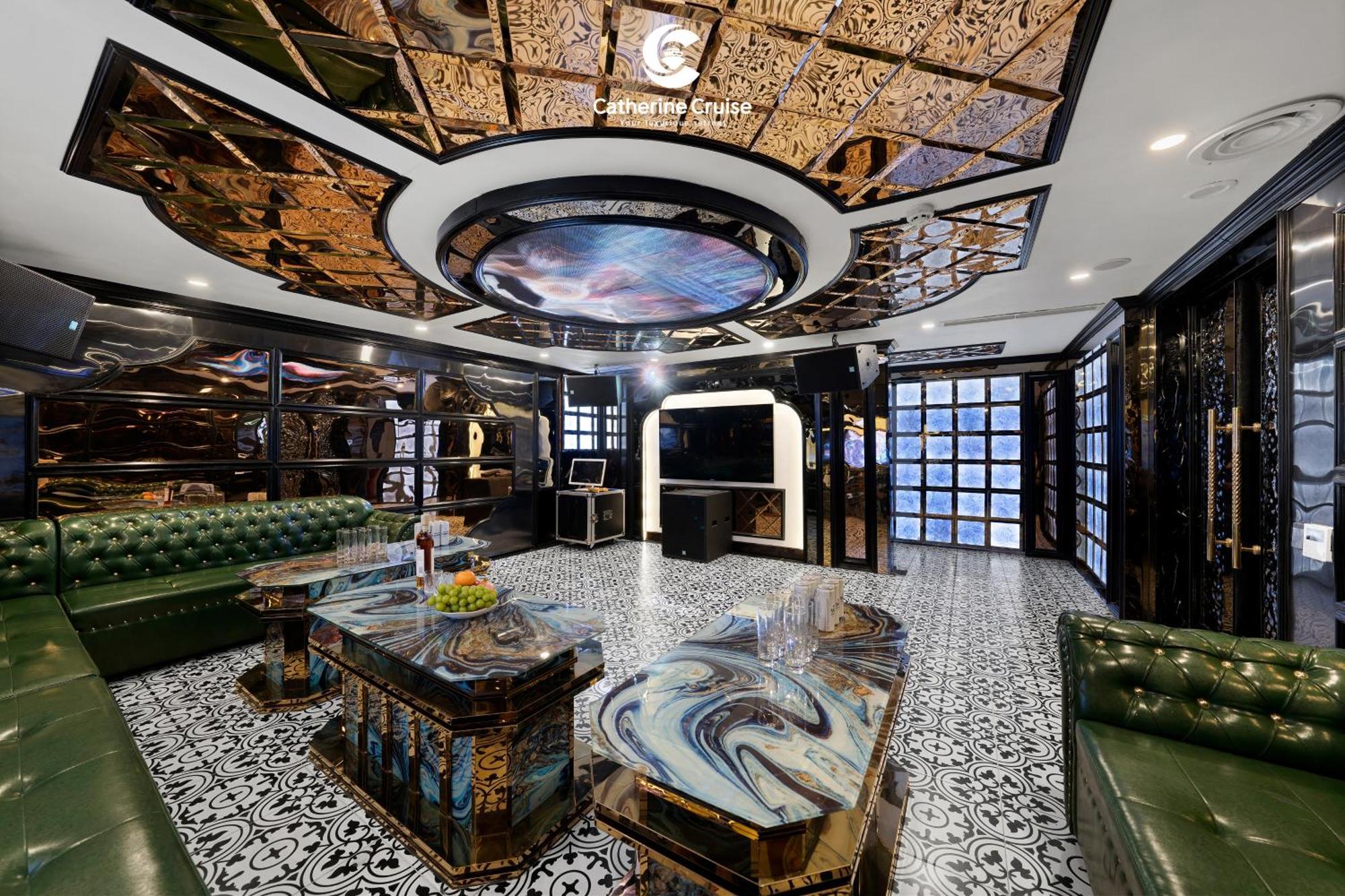 Catherine Cruises Ha Long Bay Exteriör bild